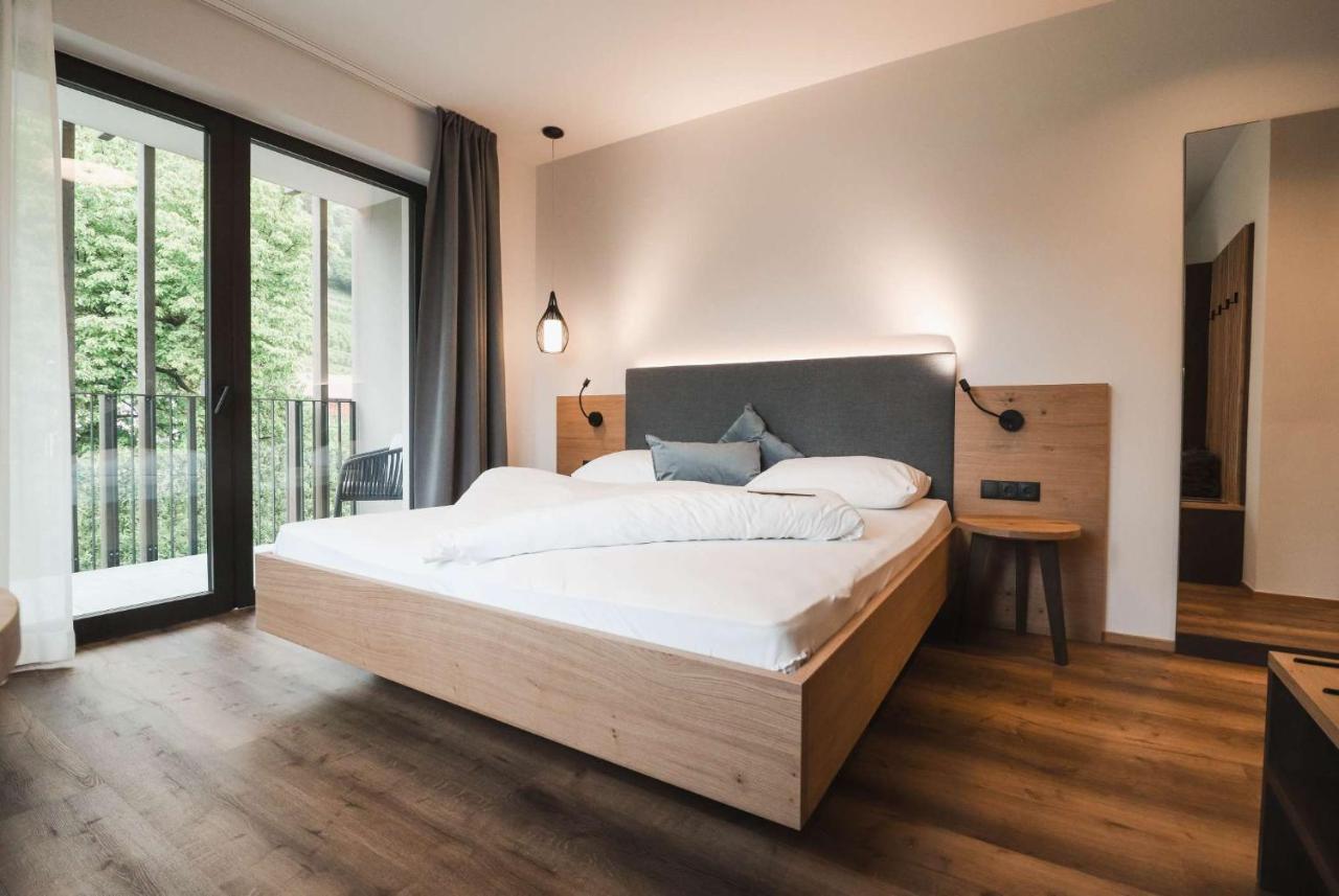Guesthouse Karnatsch Parcines Zewnętrze zdjęcie