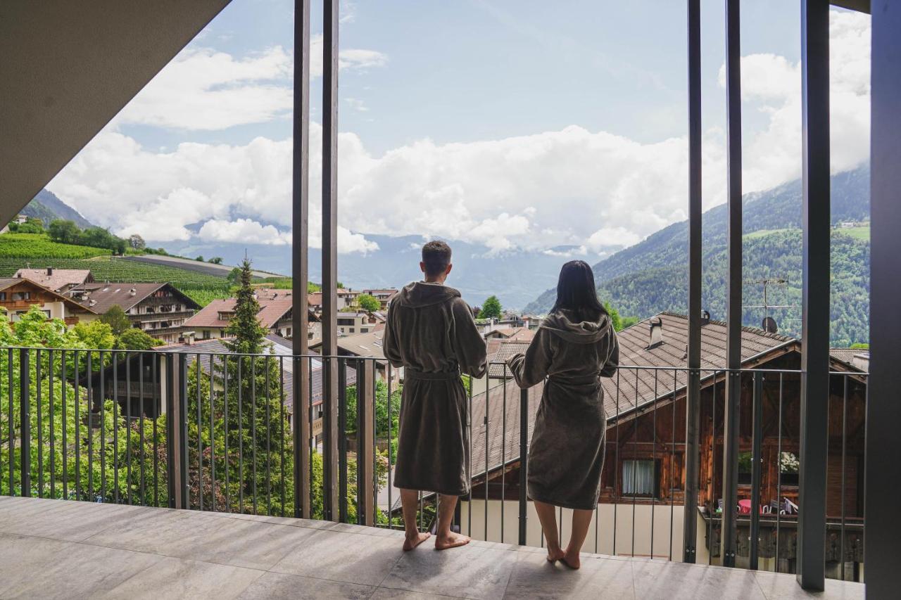 Guesthouse Karnatsch Parcines Zewnętrze zdjęcie