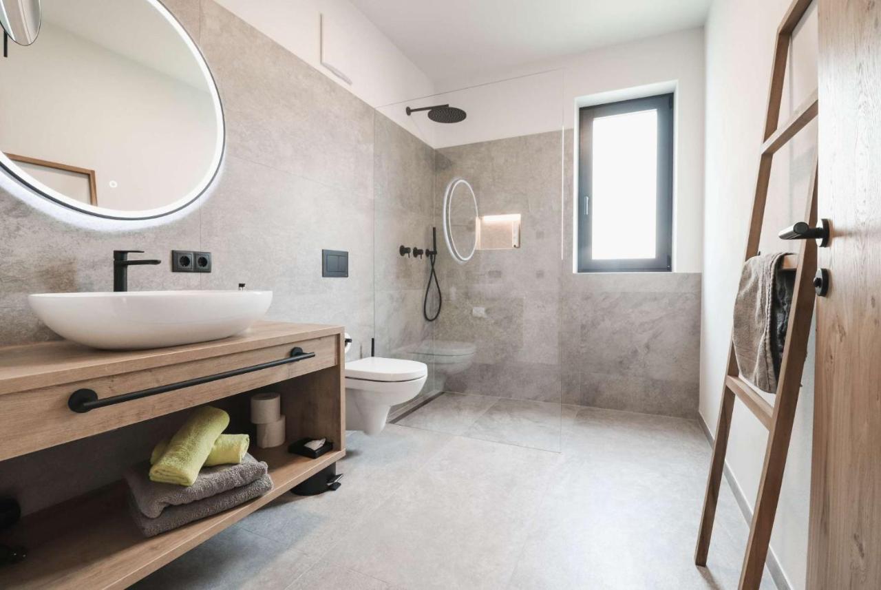 Guesthouse Karnatsch Parcines Zewnętrze zdjęcie