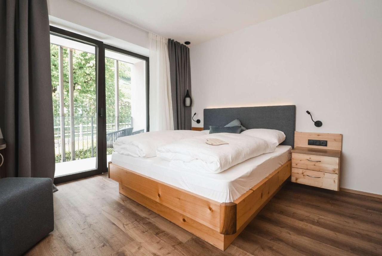 Guesthouse Karnatsch Parcines Zewnętrze zdjęcie